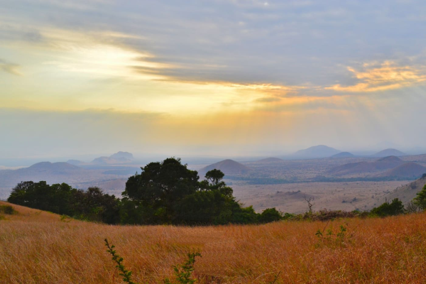 chyulu-hills-national-park-south-kenya.webp
